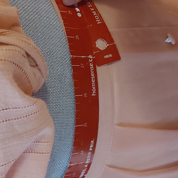 Beautiful Pink Chiffon Skirt Size 27" - Picture 6 of 14